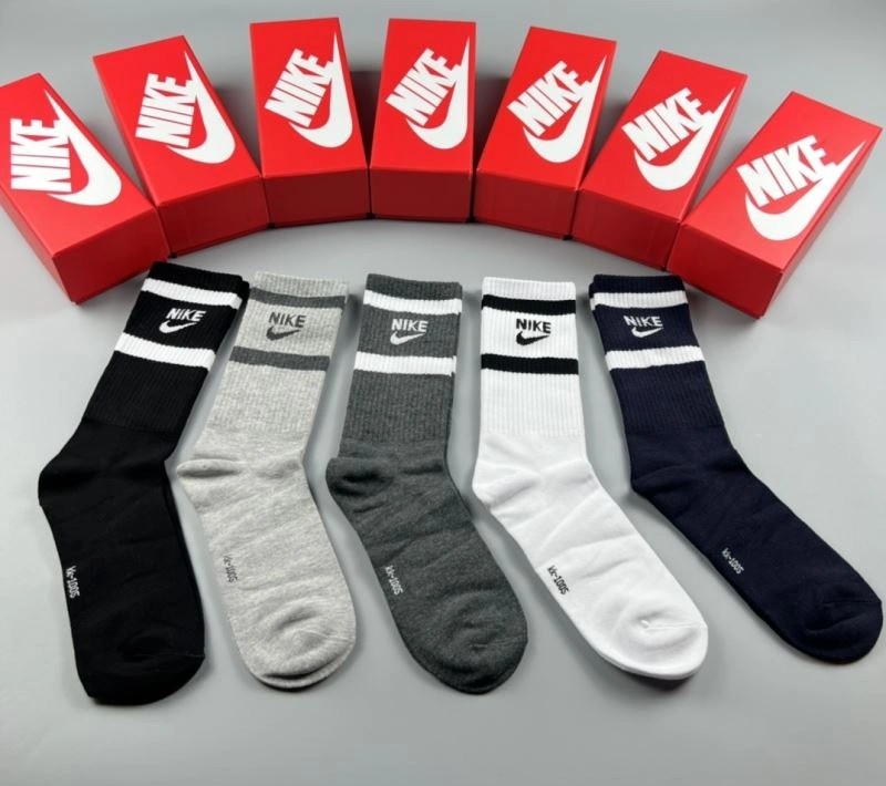 WellDesigned Nike Socks 274605
