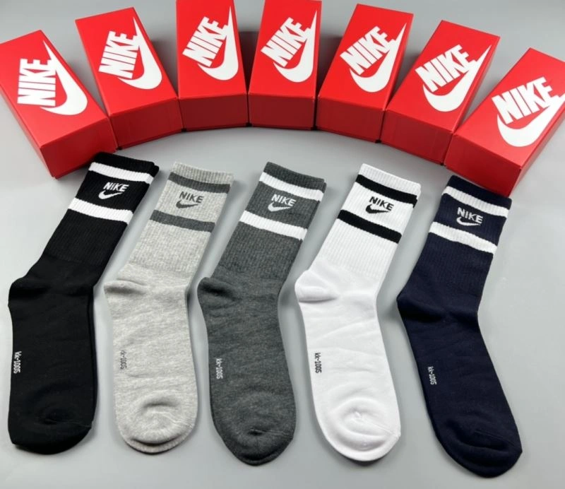 WellDesigned Nike Socks 274605