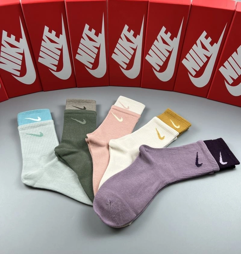 Snug Nike Socks 274592