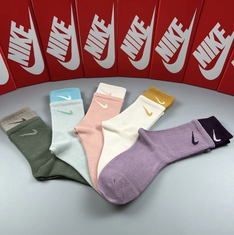 Snug Nike Socks 274592