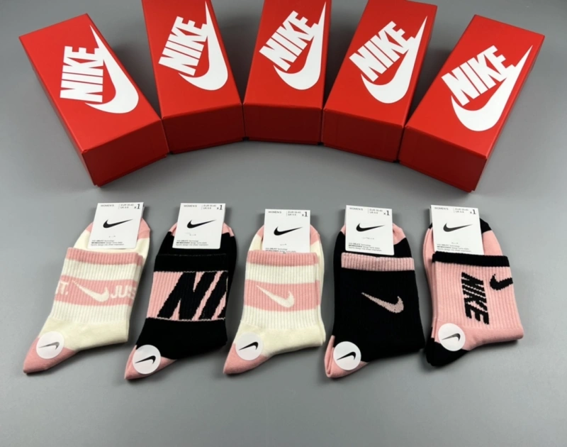 Comfortable Nike Socks 274428