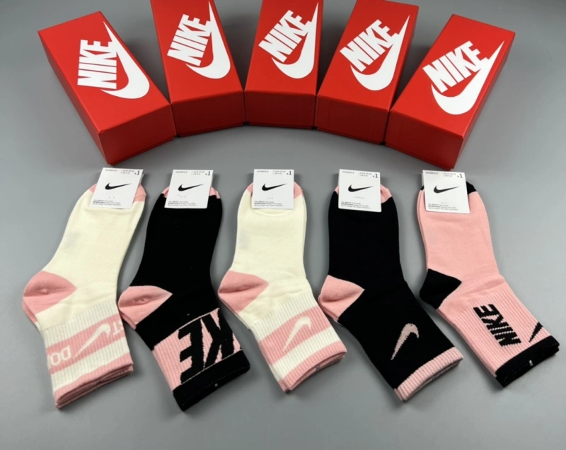 Comfortable Nike Socks 274428