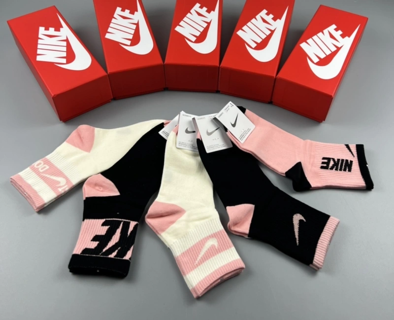 Comfortable Nike Socks 274428