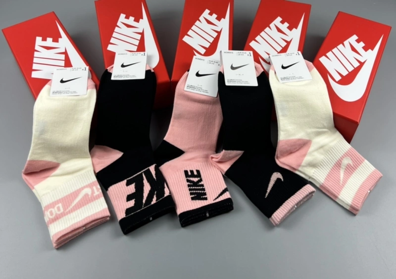 Comfortable Nike Socks 274428