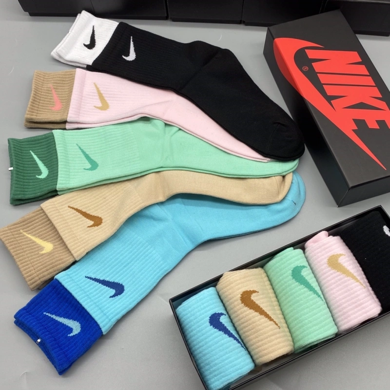 RelaxedFit Nike Socks 274124