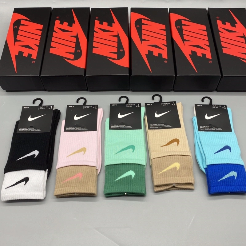 RelaxedFit Nike Socks 274124