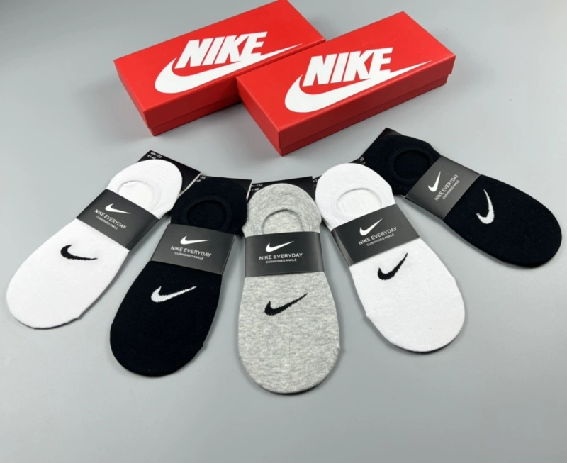 Youthful Nike Socks 274131