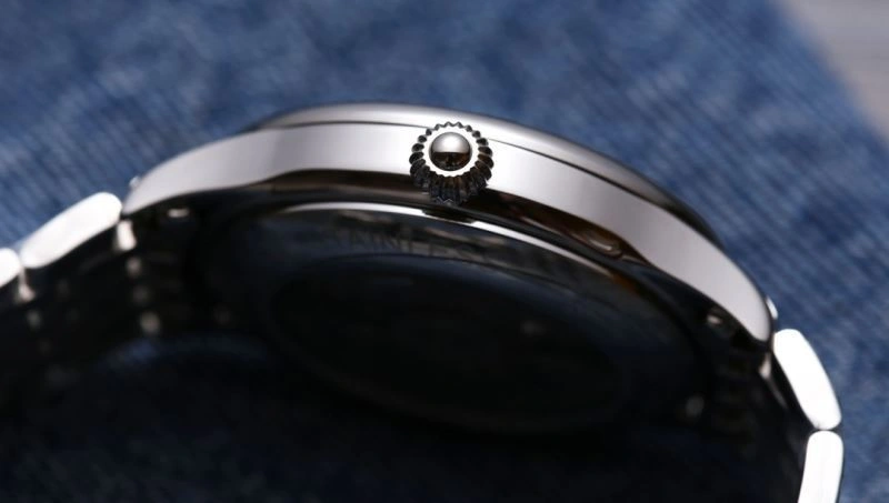 Minimalist OMEGA Watches 193949