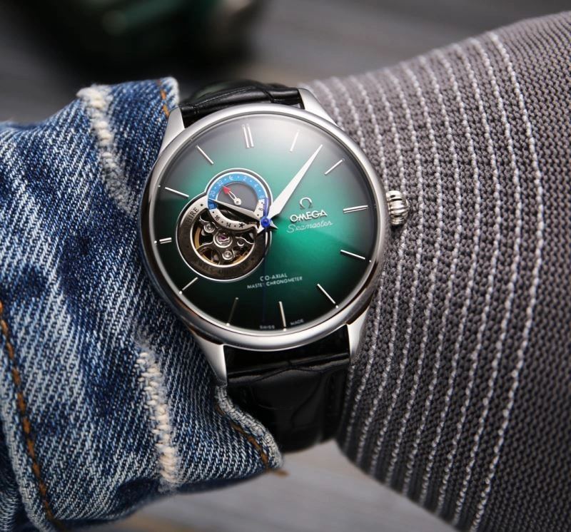 OMEGA Watches FashionForward 193937