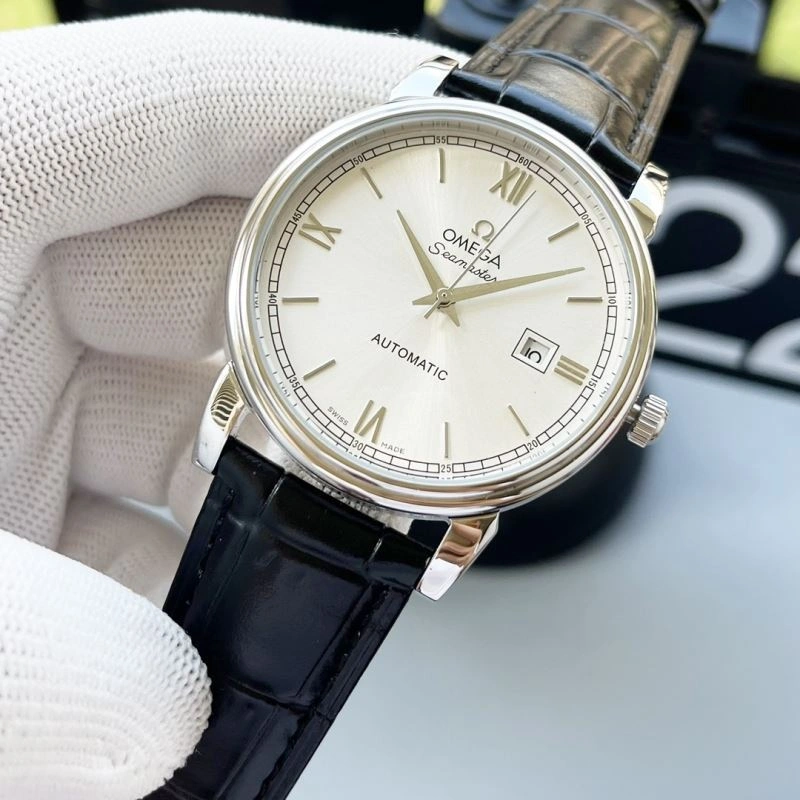 Snug OMEGA Watches 193911