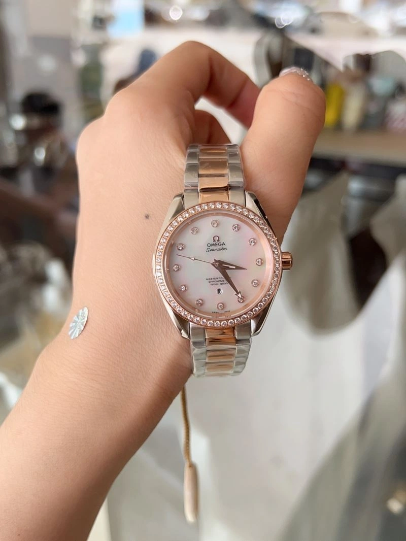 OMEGA Watches Stretchable 193885