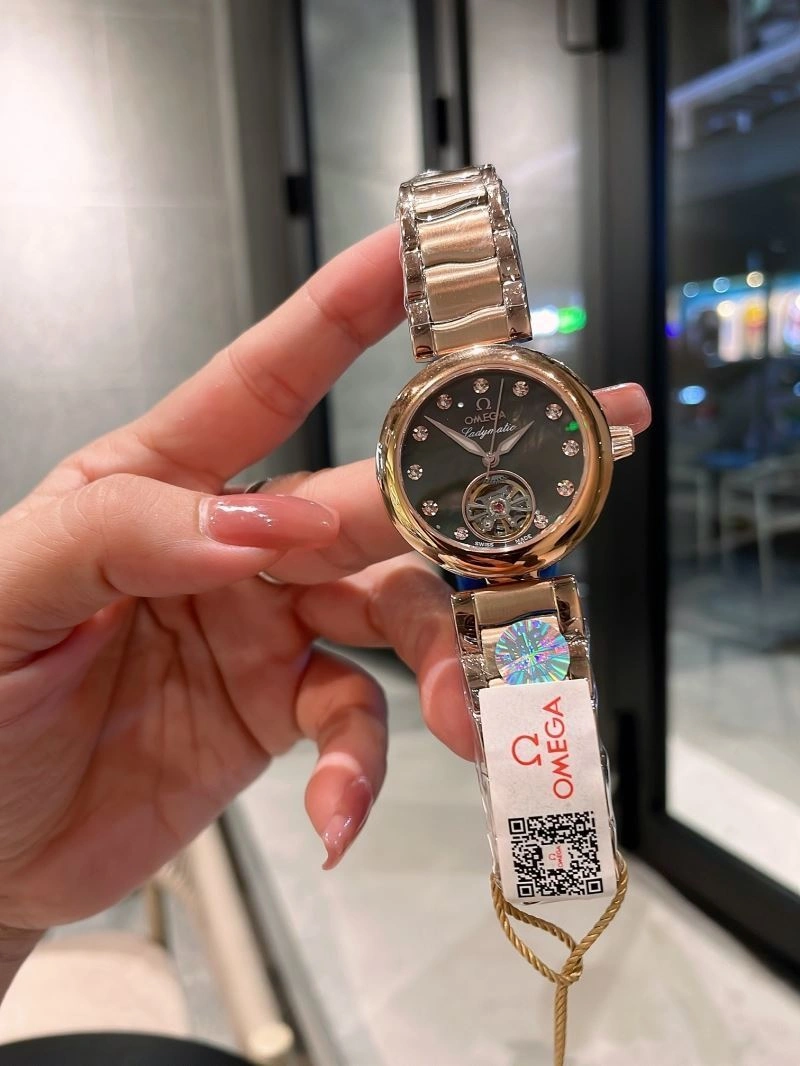 Chic OMEGA Watches 193816
