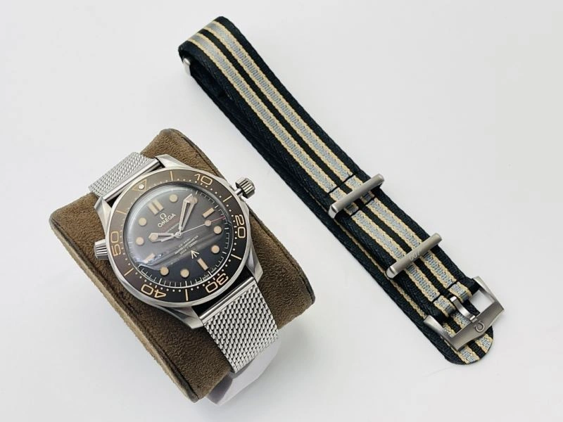 SunProtective OMEGA Watches 193779