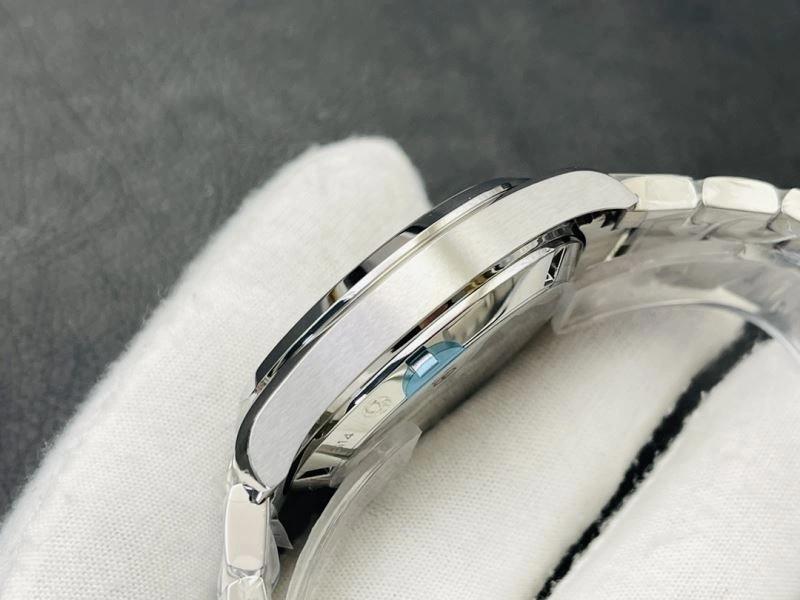 OMEGA Watches WellDesigned 193777