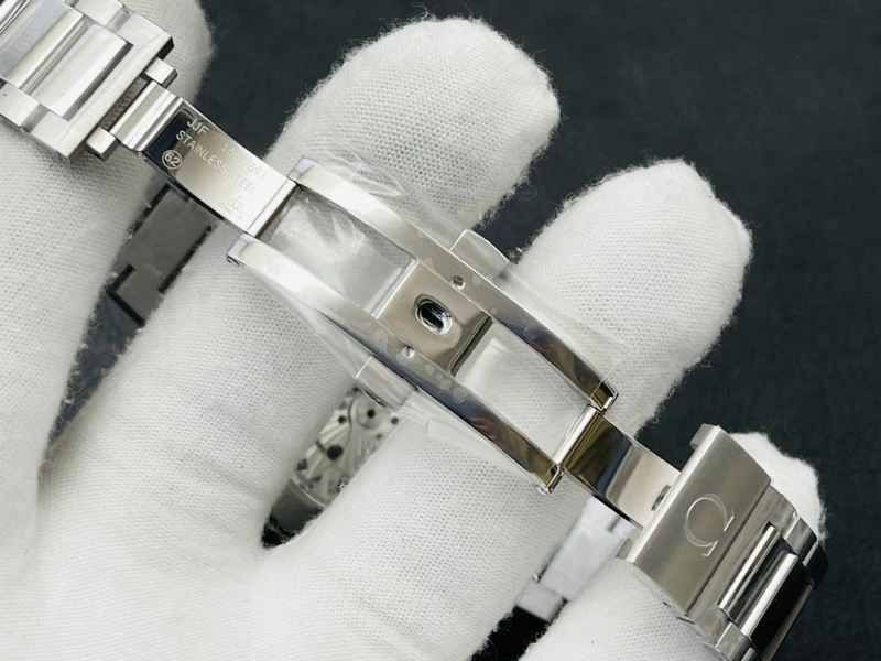 OMEGA Watches WellDesigned 193777