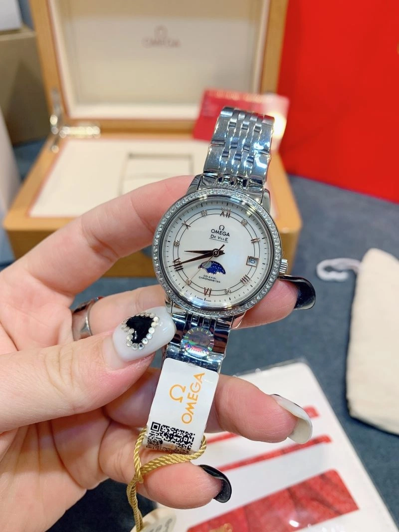 OMEGA Watches Refined 193726