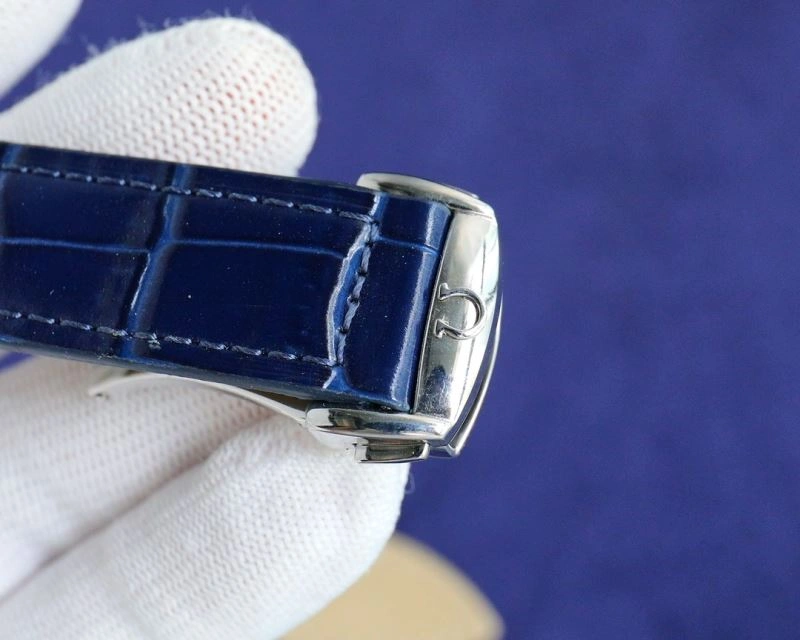 OMEGA Watches TechFriendly 193718