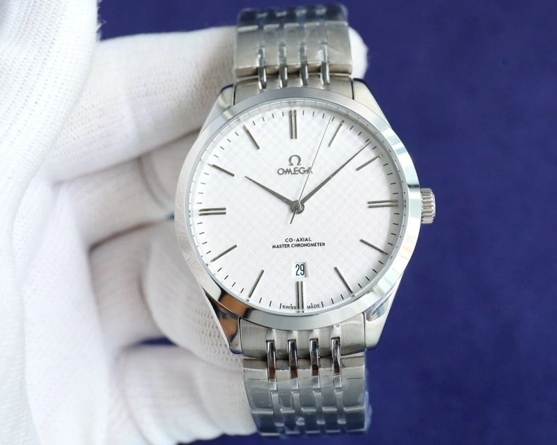 Vibrant OMEGA Watches 193706