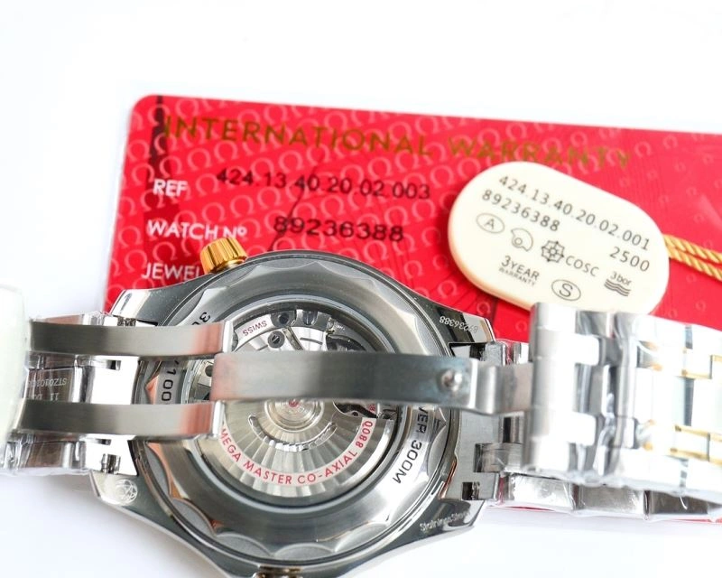 Snug OMEGA Watches 193657