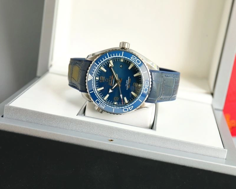 Minimalist OMEGA Watches 193565