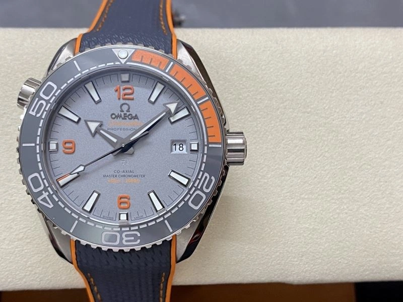 Tailored OMEGA Watches 193556