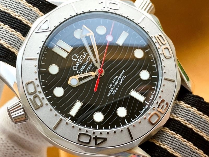 Flexible OMEGA Watches 193554