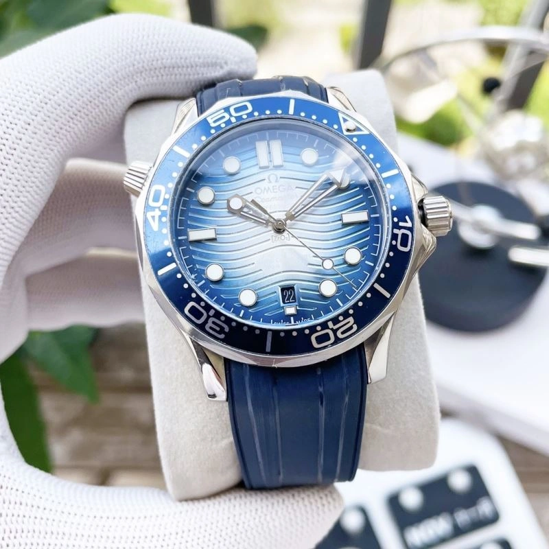 Compact OMEGA Watches 193551