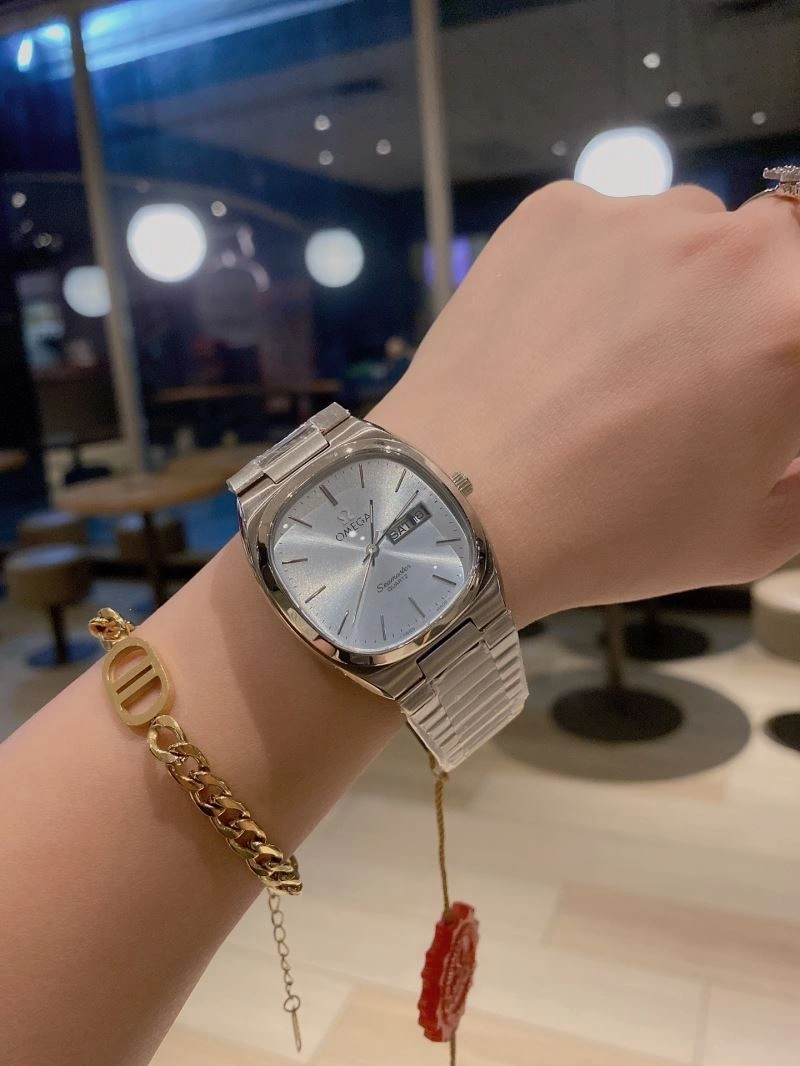 Packable OMEGA Watches 193550
