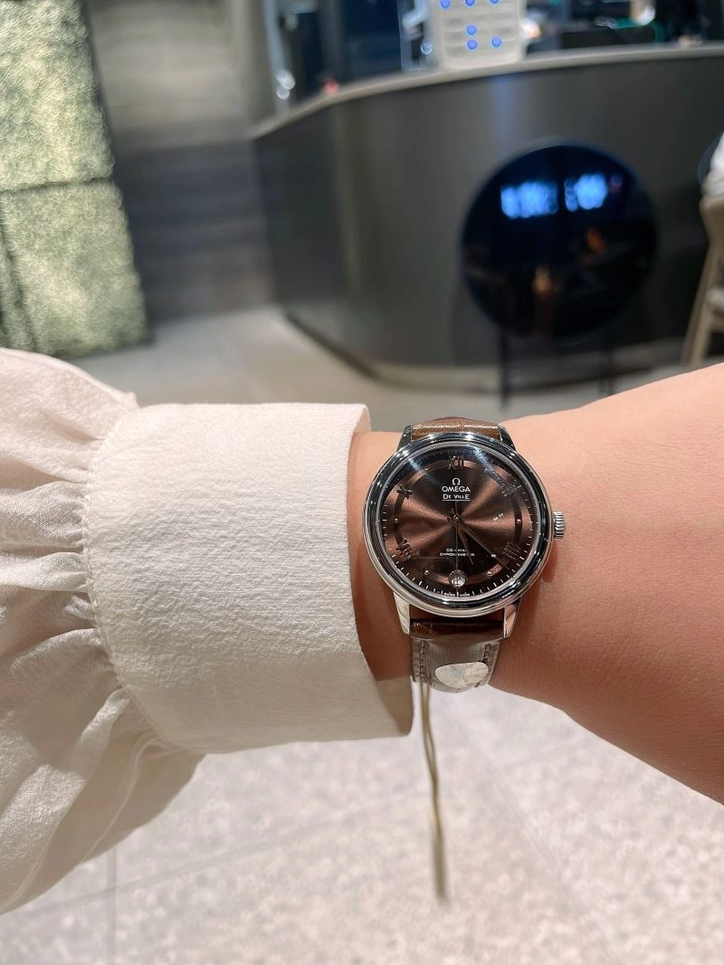 Comfortable OMEGA Watches 193518