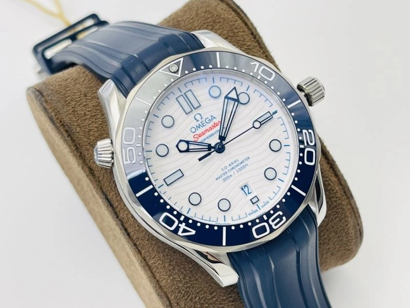 Sleek OMEGA Watches 193448