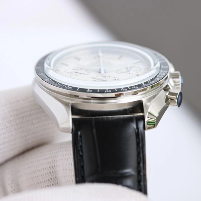 Compact OMEGA Watches 193437