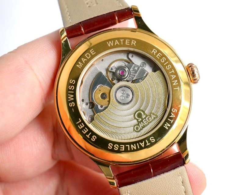 Sleek OMEGA Watches 193219
