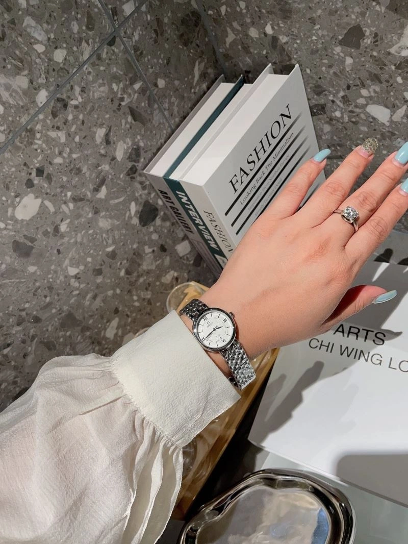 Unisex OMEGA Watches 193241