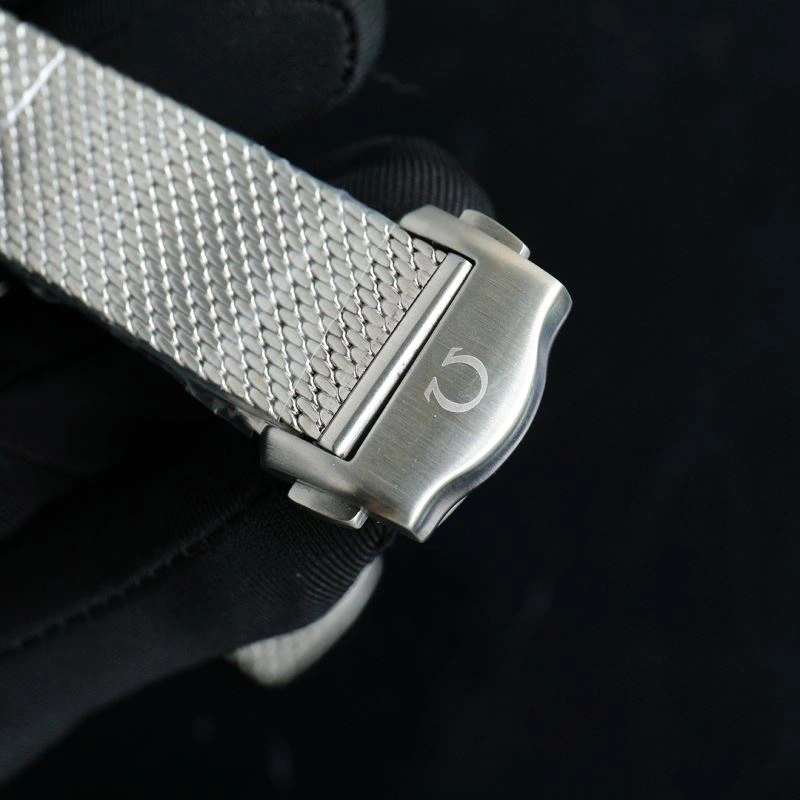ZipUp OMEGA Watches 193105