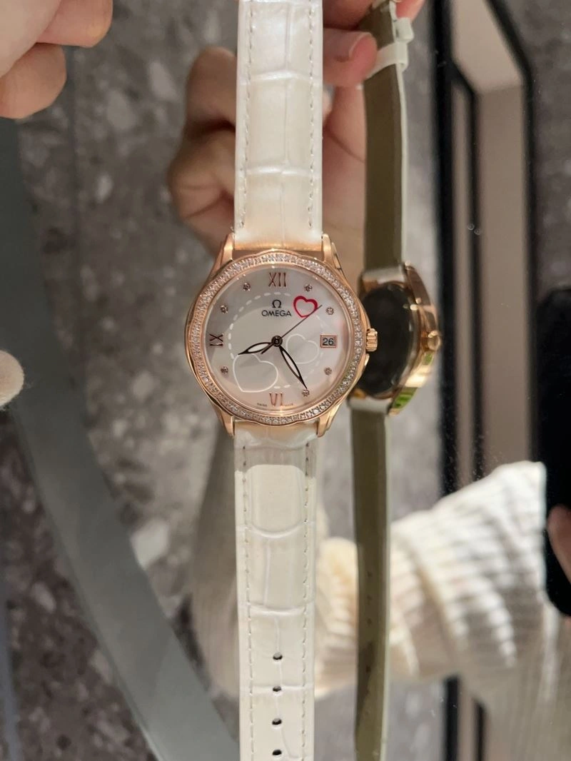 OMEGA Watches SmoothTexture 193030