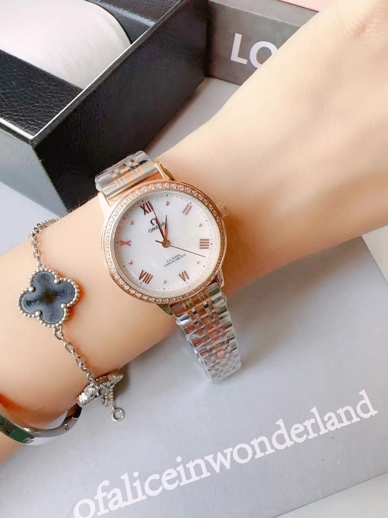 OMEGA Watches FashionForward 192971
