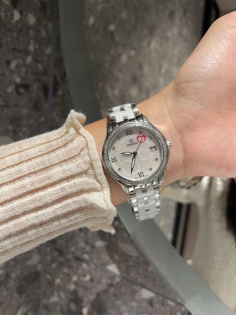 Lightweight OMEGA Watches 192965