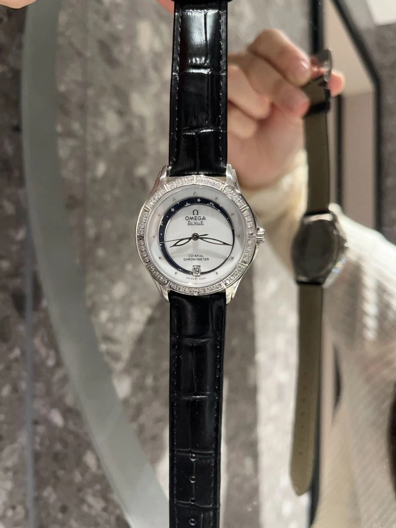 Snug OMEGA Watches 192981
