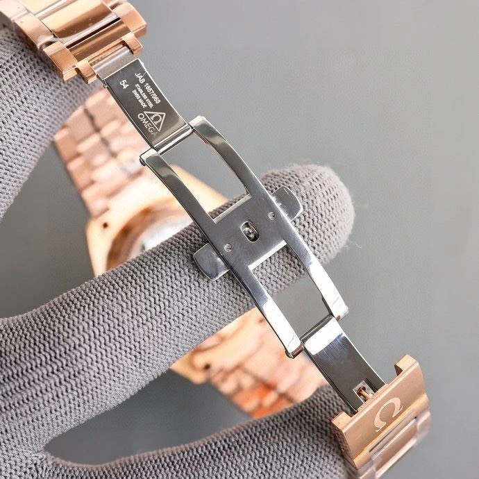 OMEGA Watches Soft 192982