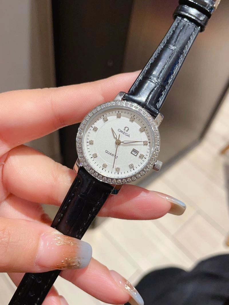 Snug OMEGA Watches 192904
