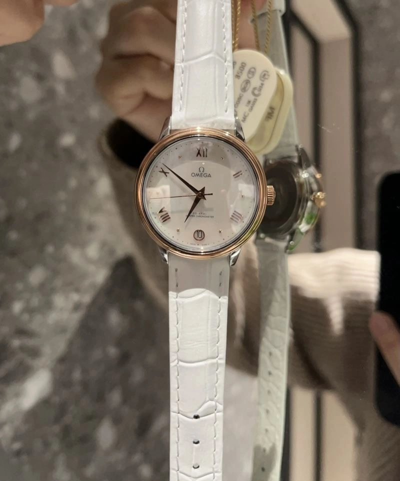 ZipUp OMEGA Watches 192900