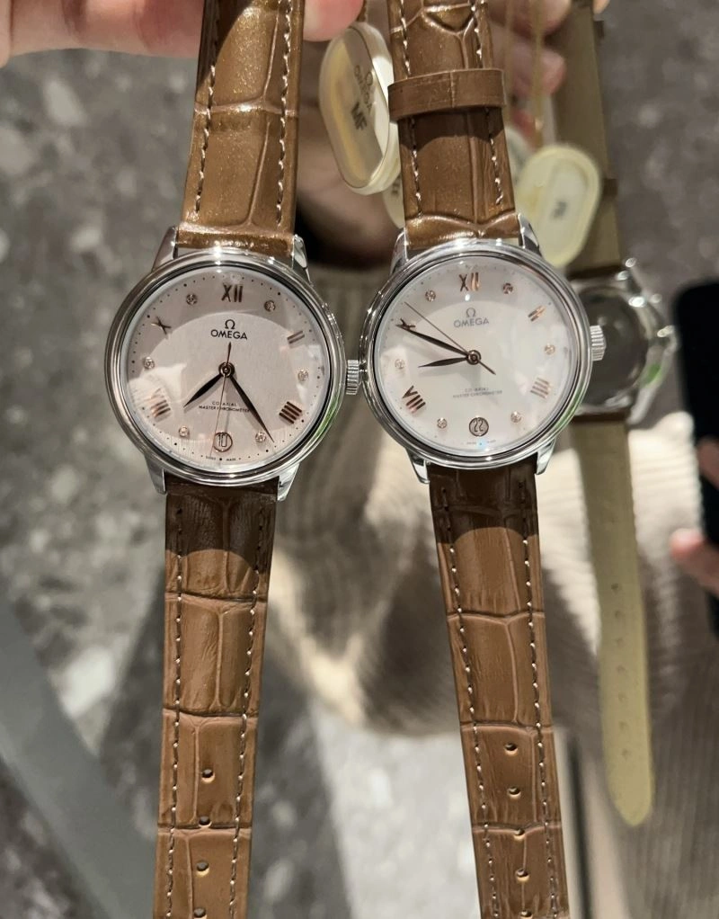 Supportive OMEGA Watches 192898