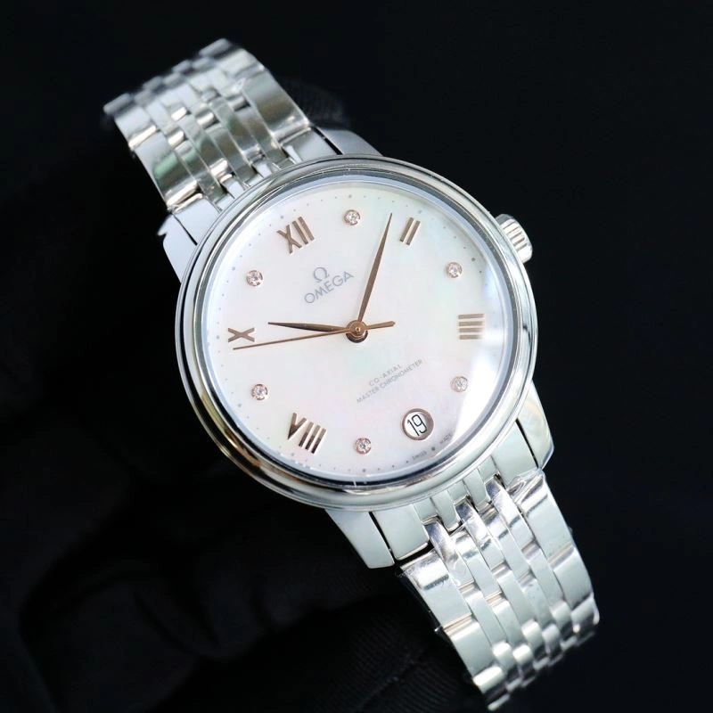 Snug OMEGA Watches 192875