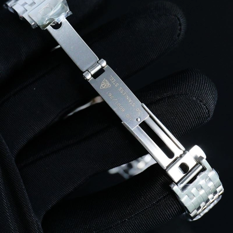 Snug OMEGA Watches 192875