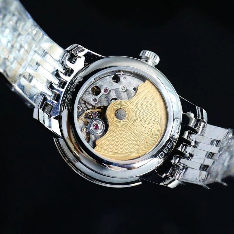 Snug OMEGA Watches 192875