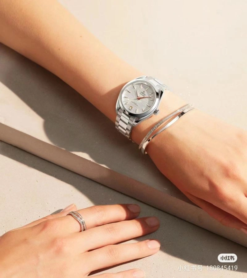 Stretchable OMEGA Watches 192777