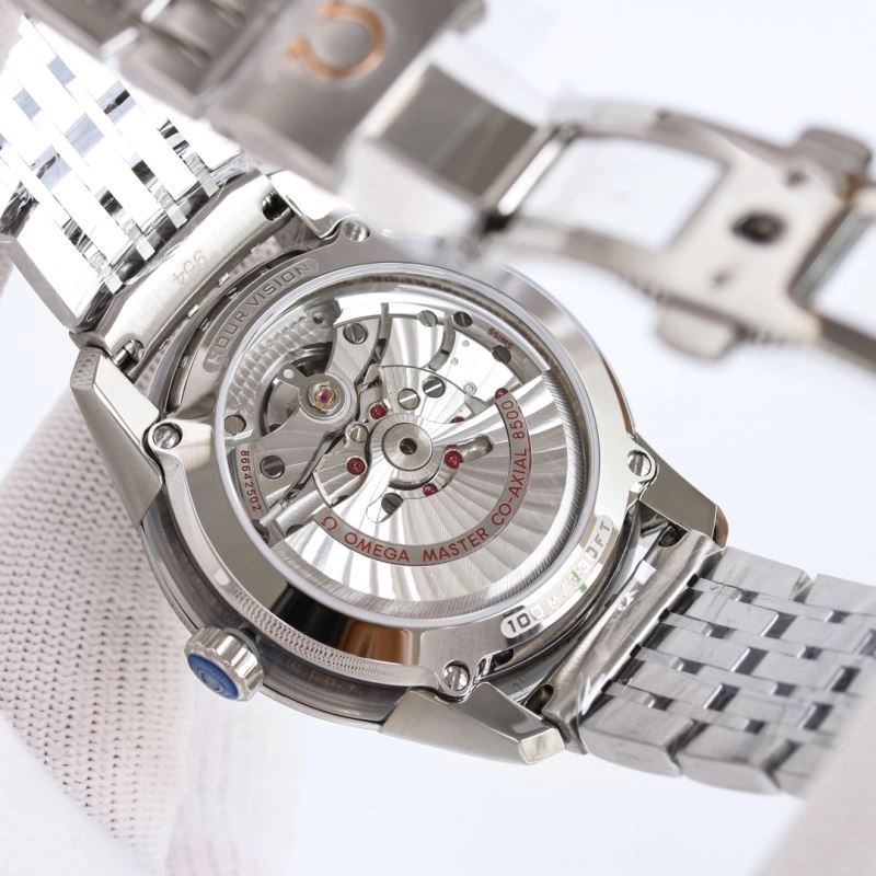 Sporty OMEGA Watches 192710