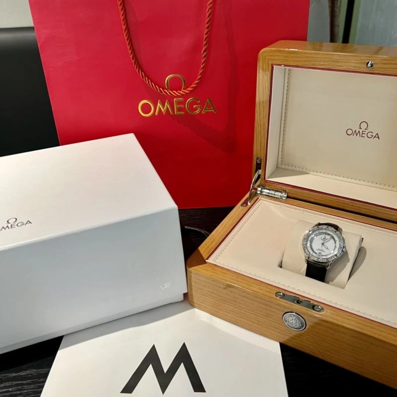 OMEGA Watches Packable 192679