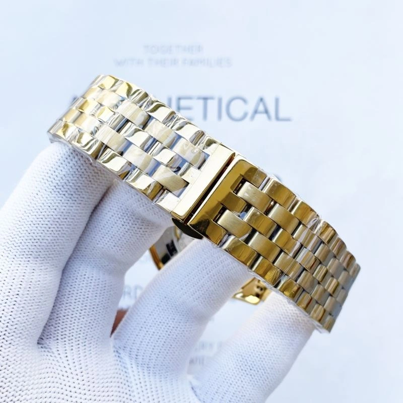 OMEGA Watches StreetReady 192625
