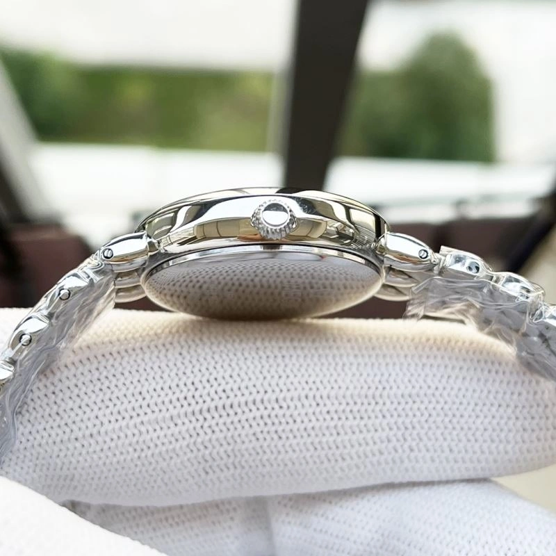 Effortless OMEGA Watches 192627